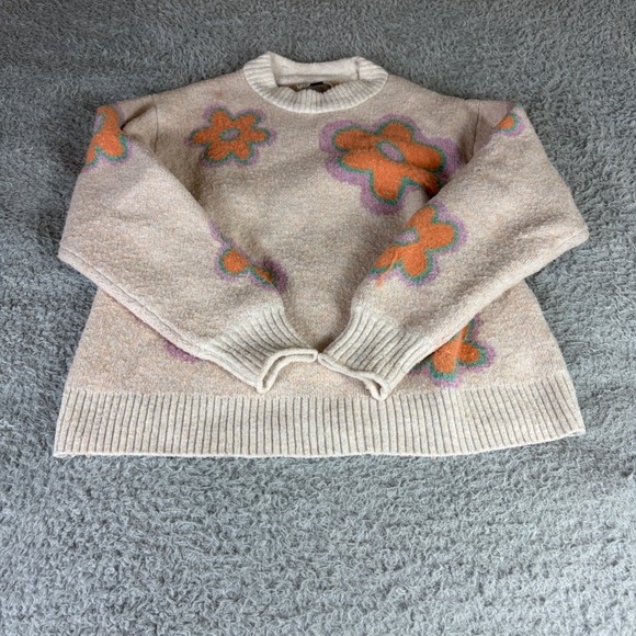American Eagle Outfitters Sweaters - American Eagle Floral Intarsia Crewneck Sweater Oatmeal Orange Small